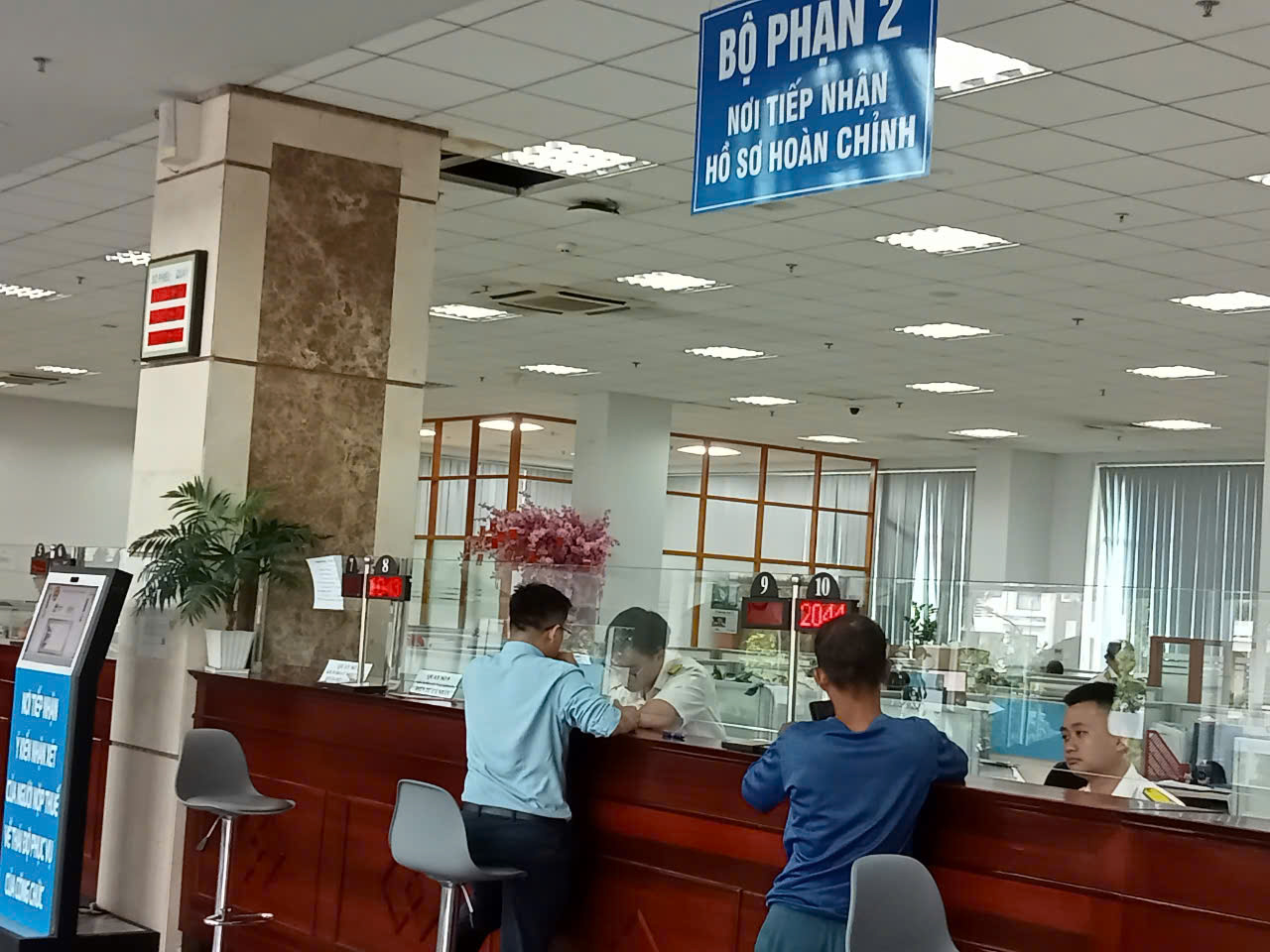Người cho thuê nhà khai báo thuế nào